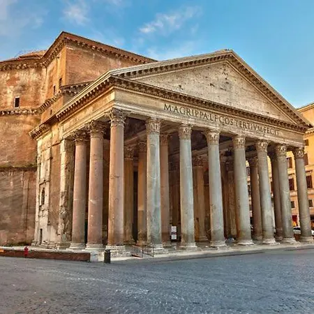 아파트 Roman Tour